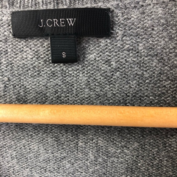 J.Crew Women's Wool Blend Patch Sleeve Sweater V Neck Sz S Pullover Gray Preppy - Picture 7 of 8